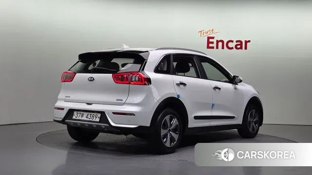 Kia Niro id 3308235 из Кореи 12