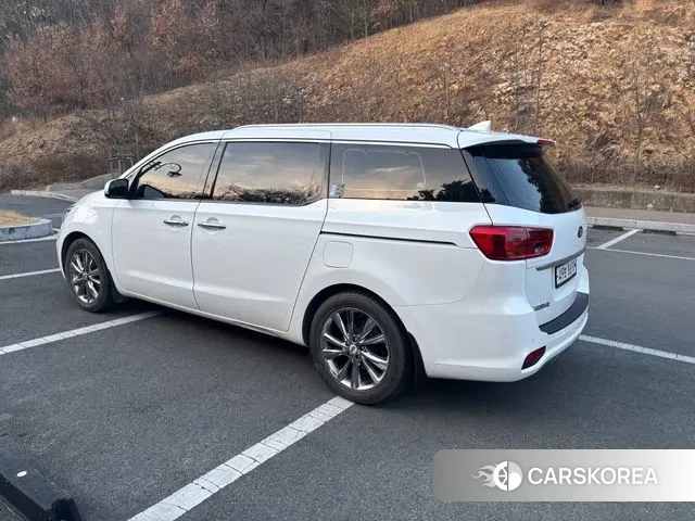 Kia The New Carnival id 3661818 из Кореи 7