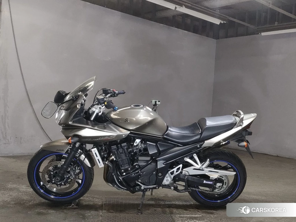 Проданный Suzuki BANDIT 1250S 2010 из Японии
