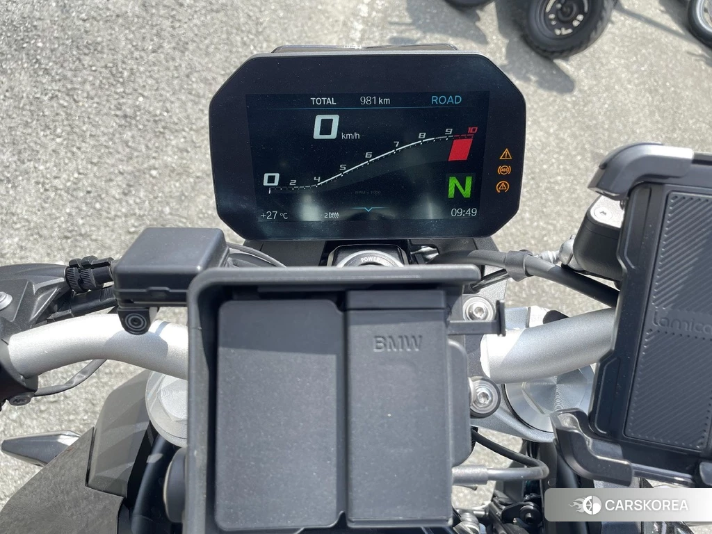 Проданный BMW F900R 2021 из Японии, фото 2