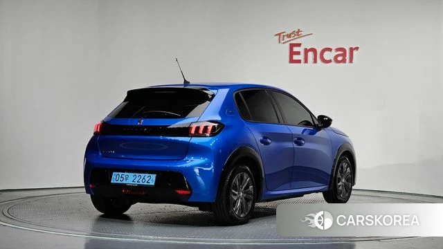 Peugeot e-208 second Generation id 4267294 из Кореи 12