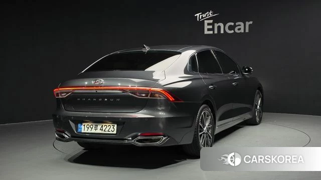 Hyundai The New Grandeur IG id 3934980 из Кореи 12