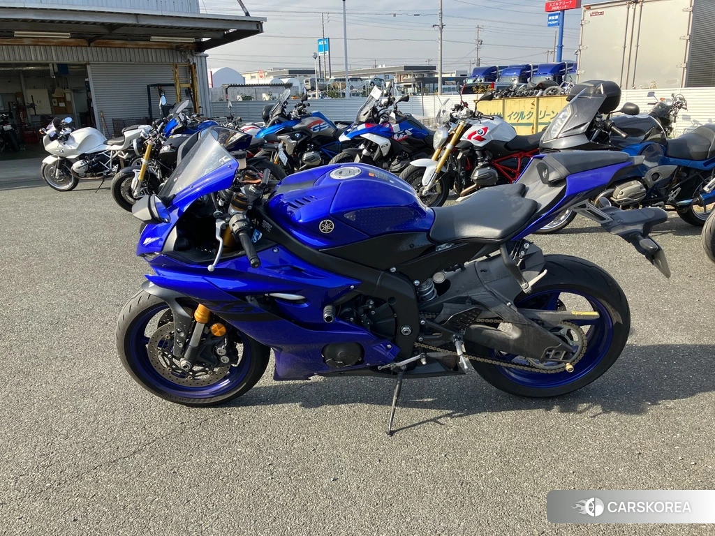 Проданный Yamaha YZF-R6 2018 из Японии