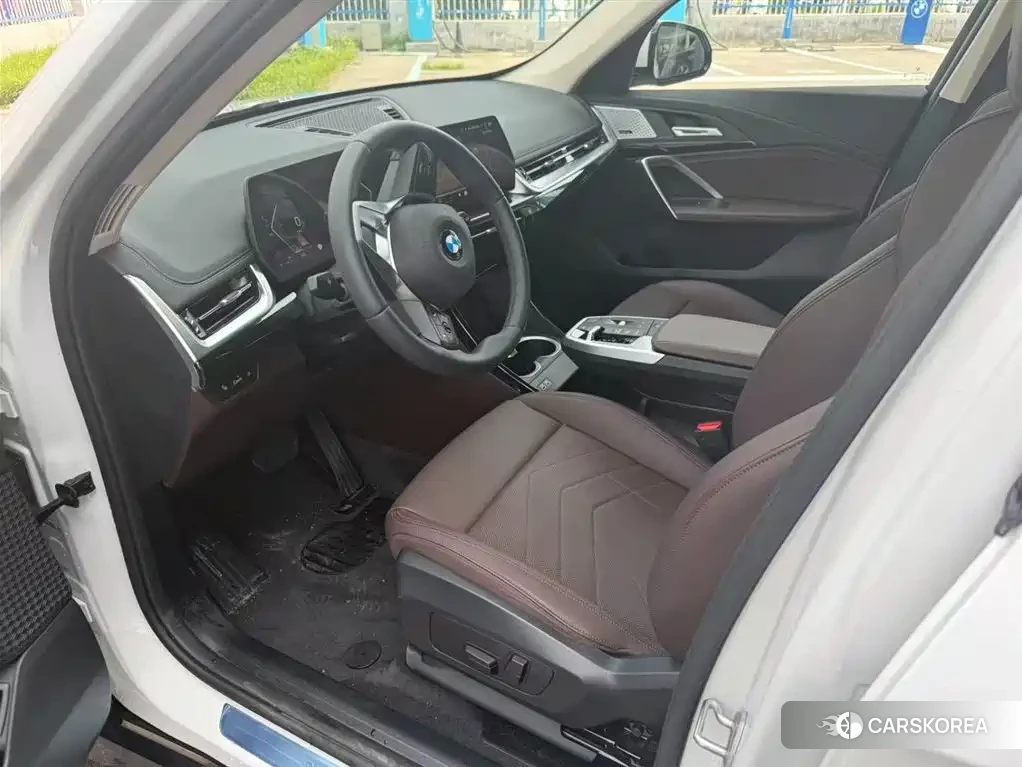 BMW X1 id 4628007 из Китая 9