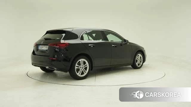 Mercedes-Benz A-Class W177 id 4222692 из Кореи 9