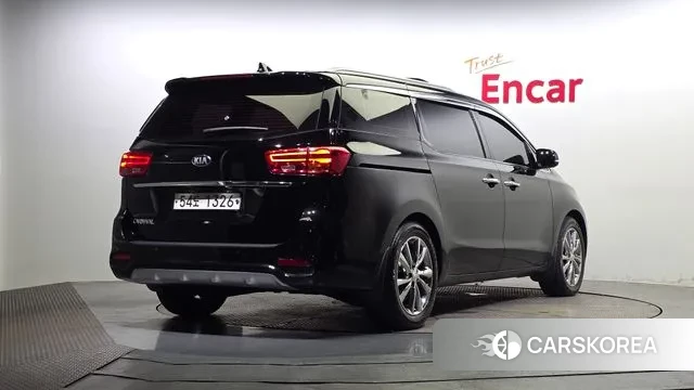 Kia The New Carnival id 3039362 из Кореи 12