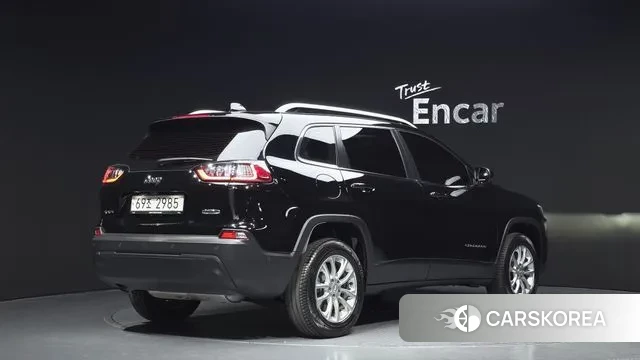 Jeep Cherokee (KL) id 3761281 из Кореи 12