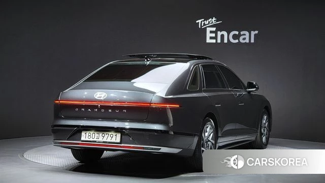 Hyundai Grandeur (GN7) id 4322455 из Кореи 12