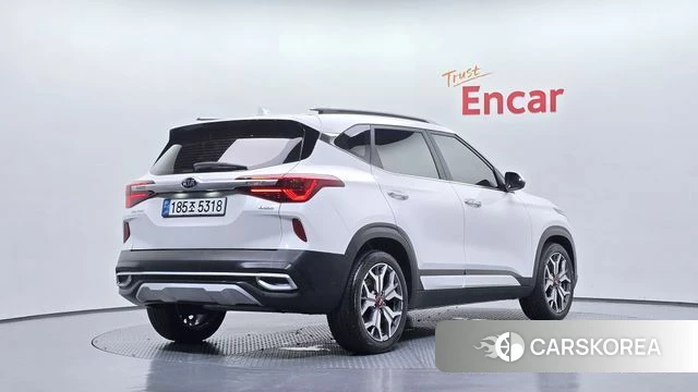 Kia Seltos id 4625471 из Кореи 12