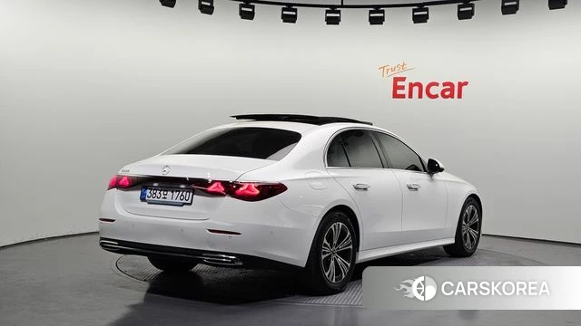 Mercedes-Benz E-Class W214 id 4230150 из Кореи 12