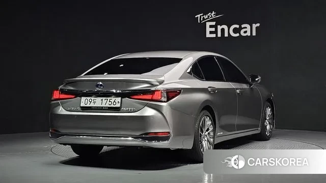 Lexus ES300h 7th generation id 3220634 из Кореи 12