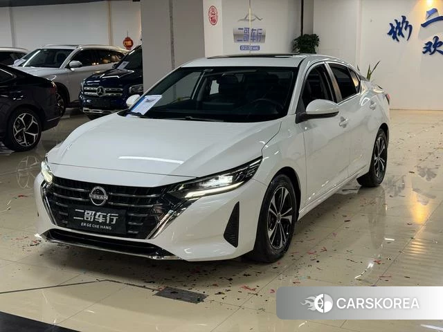 Nissan Xuan Yi 2023 Белый из Китая, фото 2