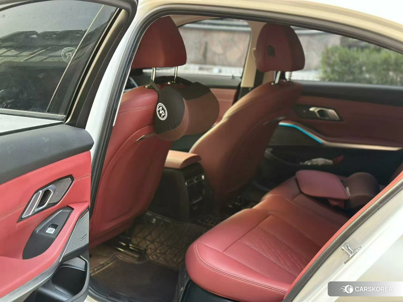 BMW 3 series 2022 Белый из Китая, фото 2