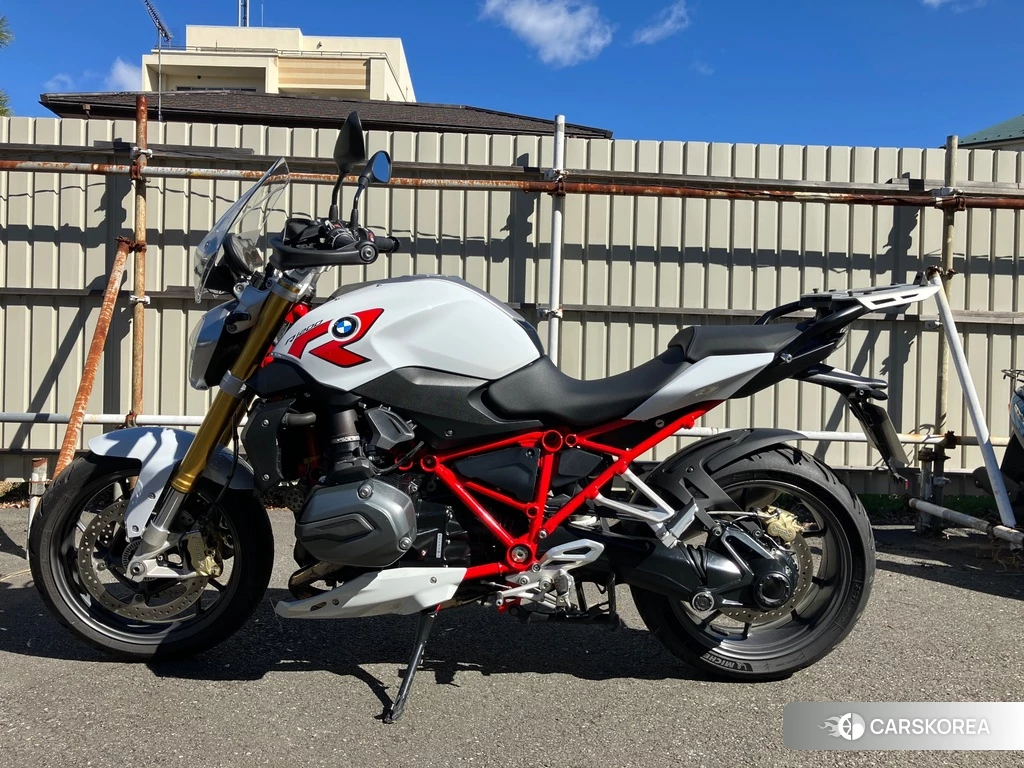 Проданный BMW R1200R 2016 из Японии
