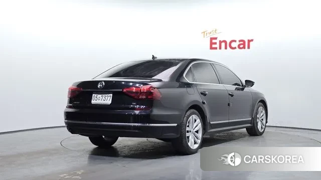 Volkswagen The New Passat id 3602180 из Кореи 12