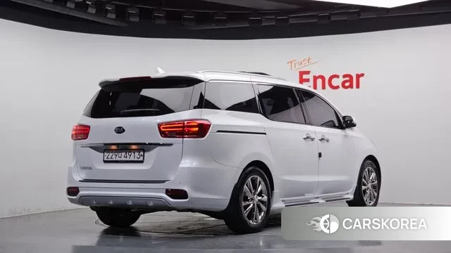 Kia The New Carnival id 3055246 из Кореи 12