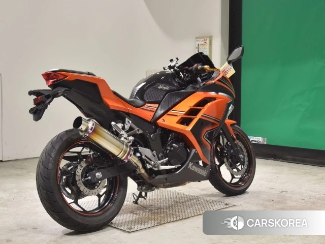 Проданный Kawasaki NINJA 250 2014 из Японии, фото 2