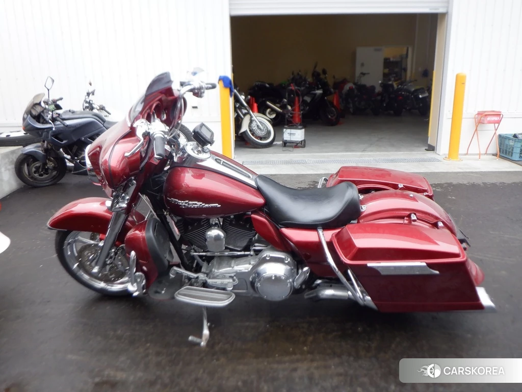 Проданный Harley-Davidson Street Glide FLHX1580 2010 из Японии, фото 2