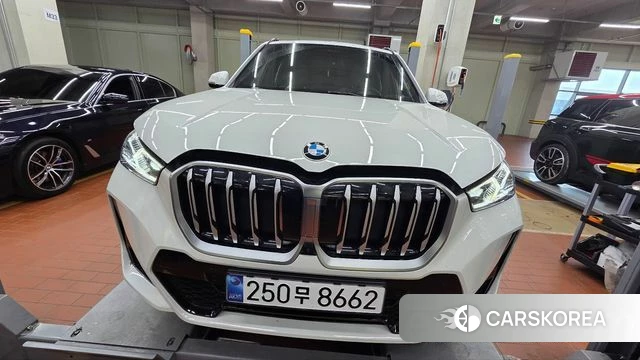 BMW X1 (U11) 2024 Белый из Кореи, фото 2