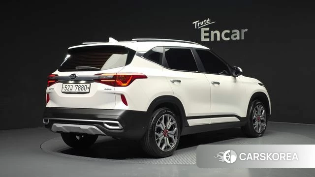 Kia Seltos id 4435288 из Кореи 12