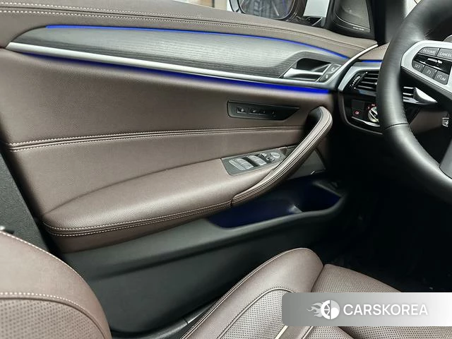 BMW 5 series id 4271558 из Китая 11