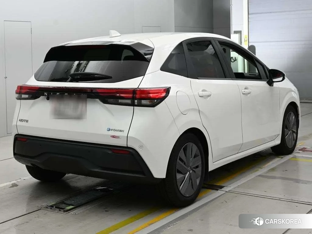 Nissan Note 2022 из Японии, фото 2