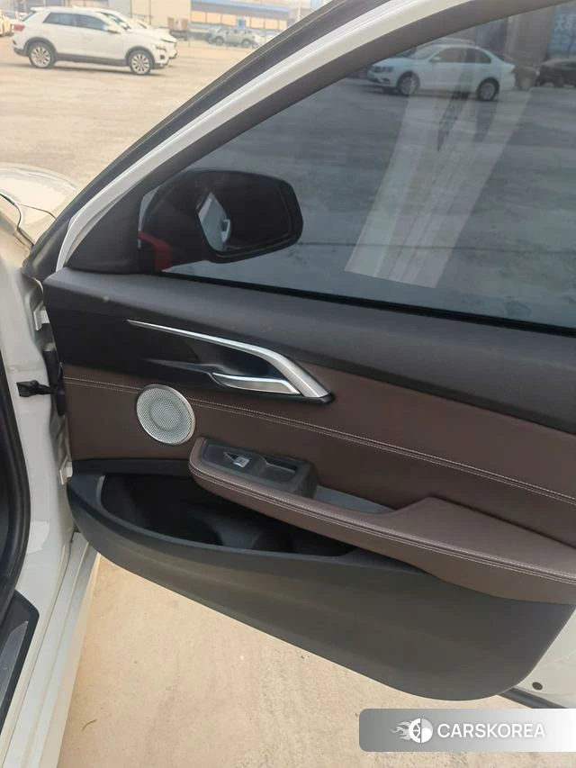 BMW 1 series id 4307480 из Китая 9