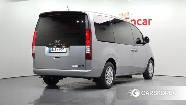 Hyundai Staria id 3348305 из Кореи 12