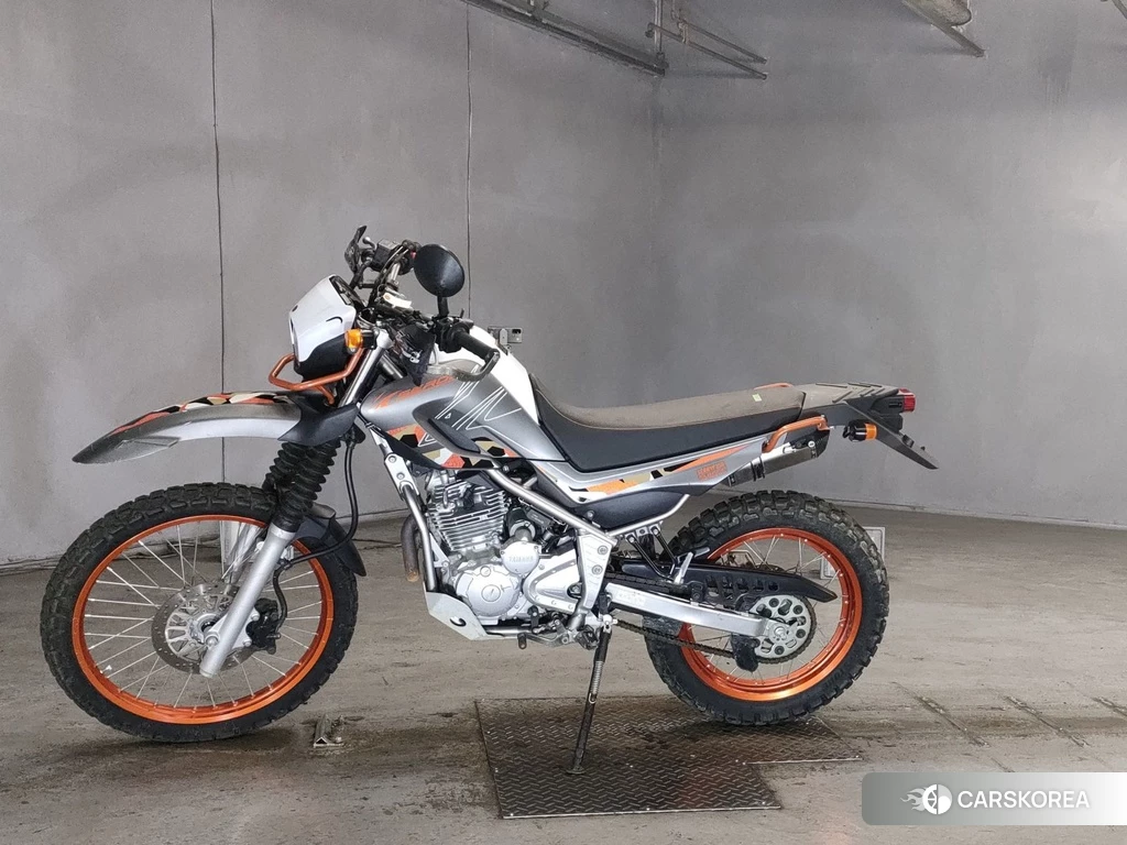 Проданный Yamaha SEROW 250 2015 из Японии