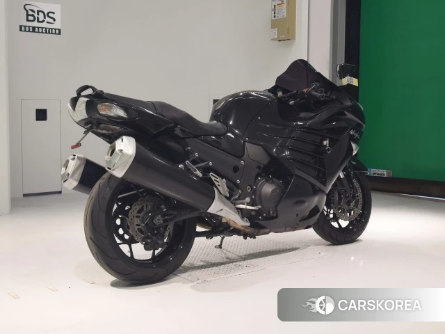 Проданный Kawasaki ZX-14R NINJA ABS 2012 из Японии, фото 2