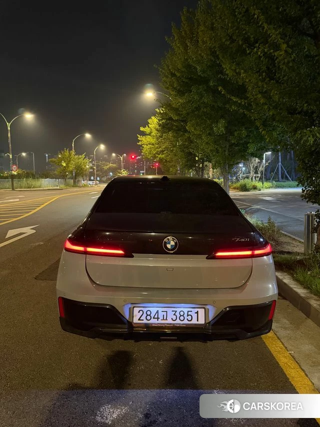 BMW 7 Series (G70) 2023 Синий из Кореи, фото 2