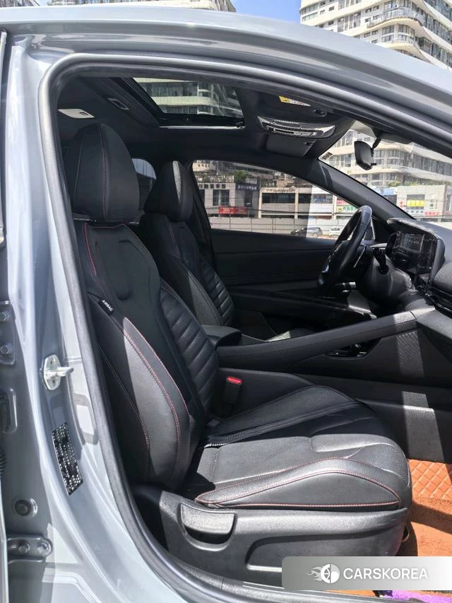 Hyundai Elantra id 4291365 из Китая 12