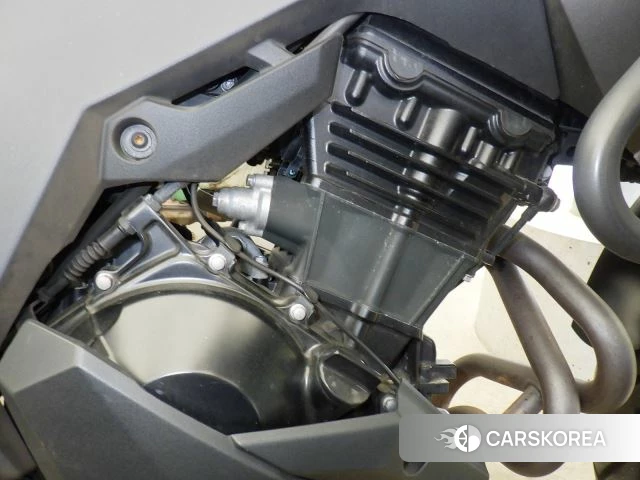 Engine photo
