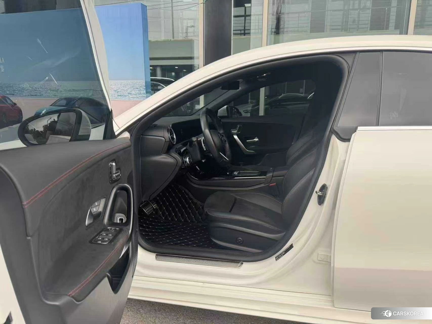 Mercedes-Benz CLA (import) 2023 Белый из Китая, фото 3