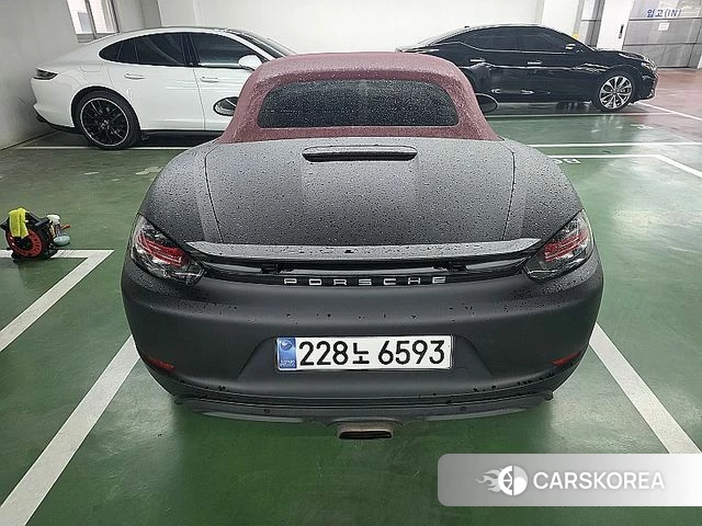 Porsche 718 Boxster 2018 Черный из Кореи, фото 2