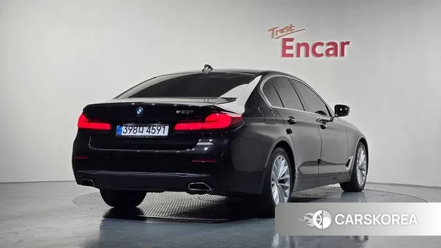 BMW 5 Series (G30) id 3452829 из Кореи 12