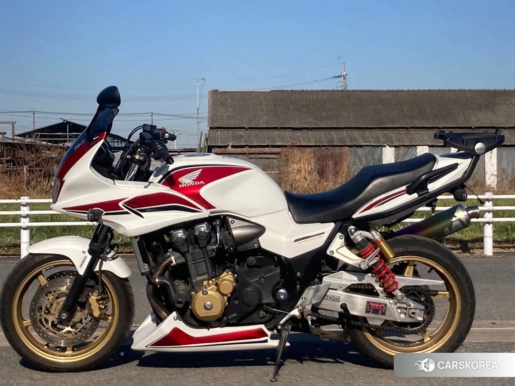 Проданный Honda CB1300SF BOLDOR ABS 2013 из Японии