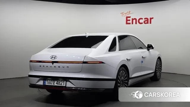 Hyundai Grandeur Hybrid (GN7) id 2974474 из Кореи 12