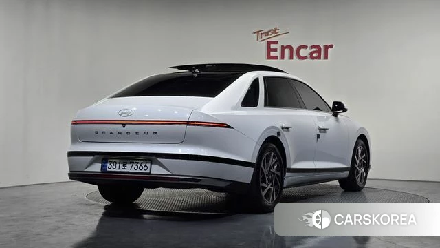 Hyundai Grandeur (GN7) id 3963894 из Кореи 12