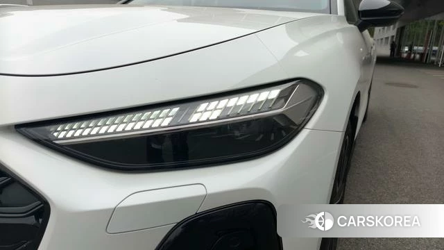 Audi A5L 2025 Белый из Китая, фото 2
