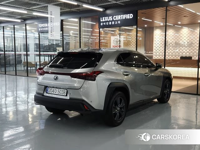 Lexus UX300h id 4617758 из Кореи 12