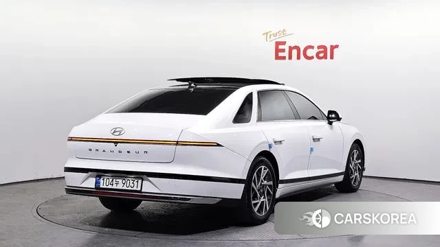 Hyundai Grandeur (GN7) id 3739972 из Кореи 12