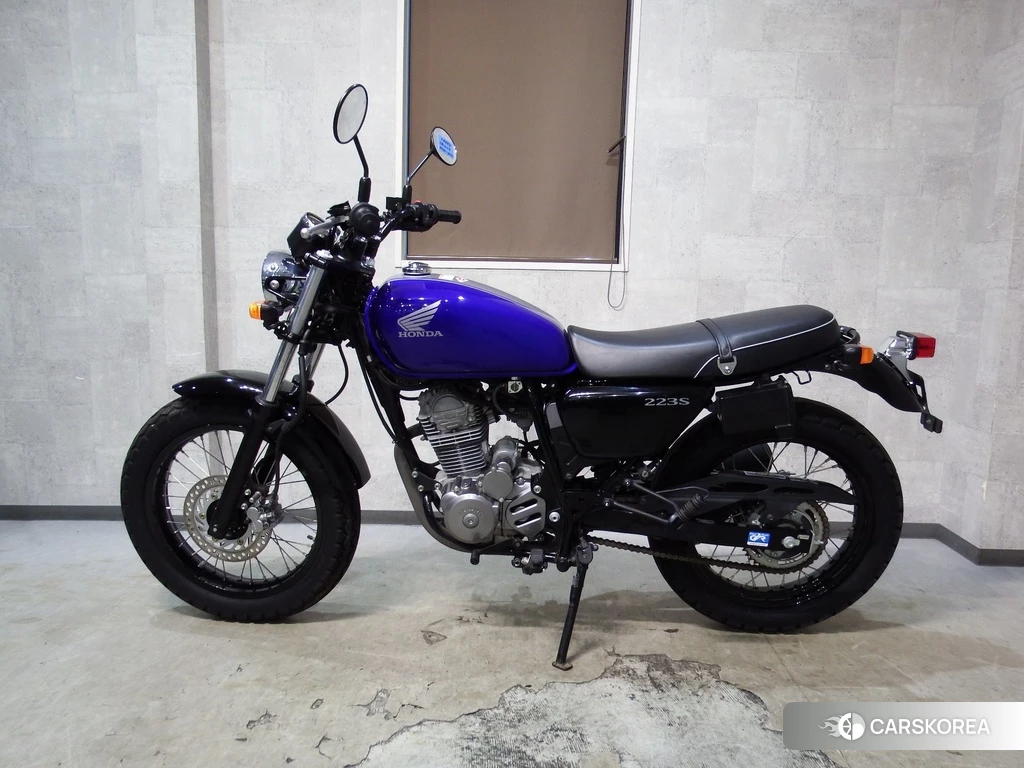 Проданный Honda CB223S 2015 из Японии, фото 2