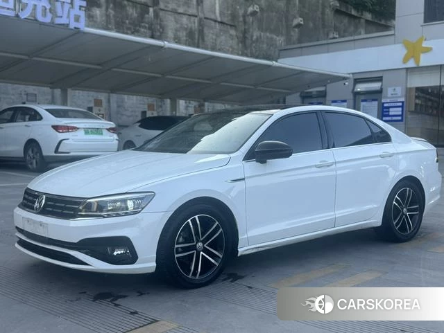 Volkswagen Lingdu 2021 Белый из Китая, фото 2