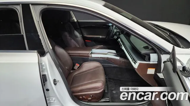 Hyundai Grandeur Hybrid (GN7) id 2676534 из Кореи 12