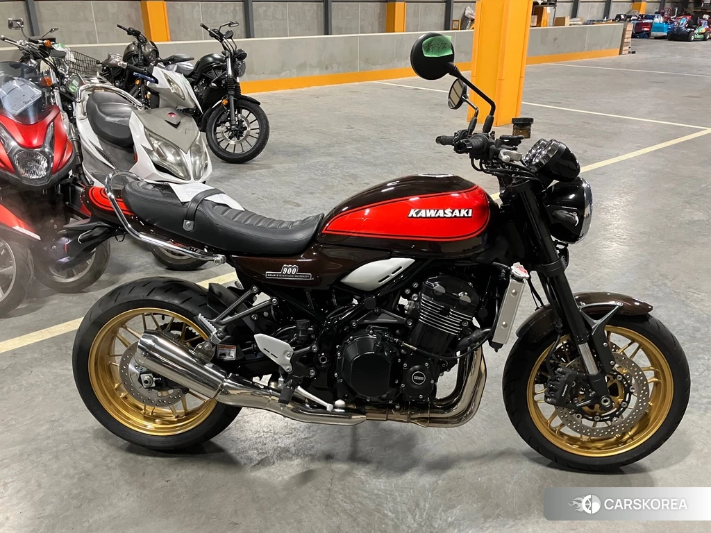 Проданный Kawasaki Z900RS 2022 из Японии