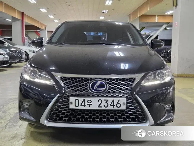Lexus CT200h id 3469932 из Кореи 12