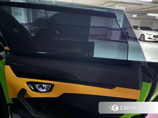 Lamborghini Urus 2024 Зеленый из Кореи, фото 2