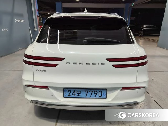 Genesis Electrified GV70 id 4613347 из Кореи 12