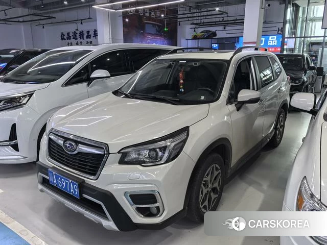 Subaru FORESTER Forester 2018 Белый из Китая, фото 2